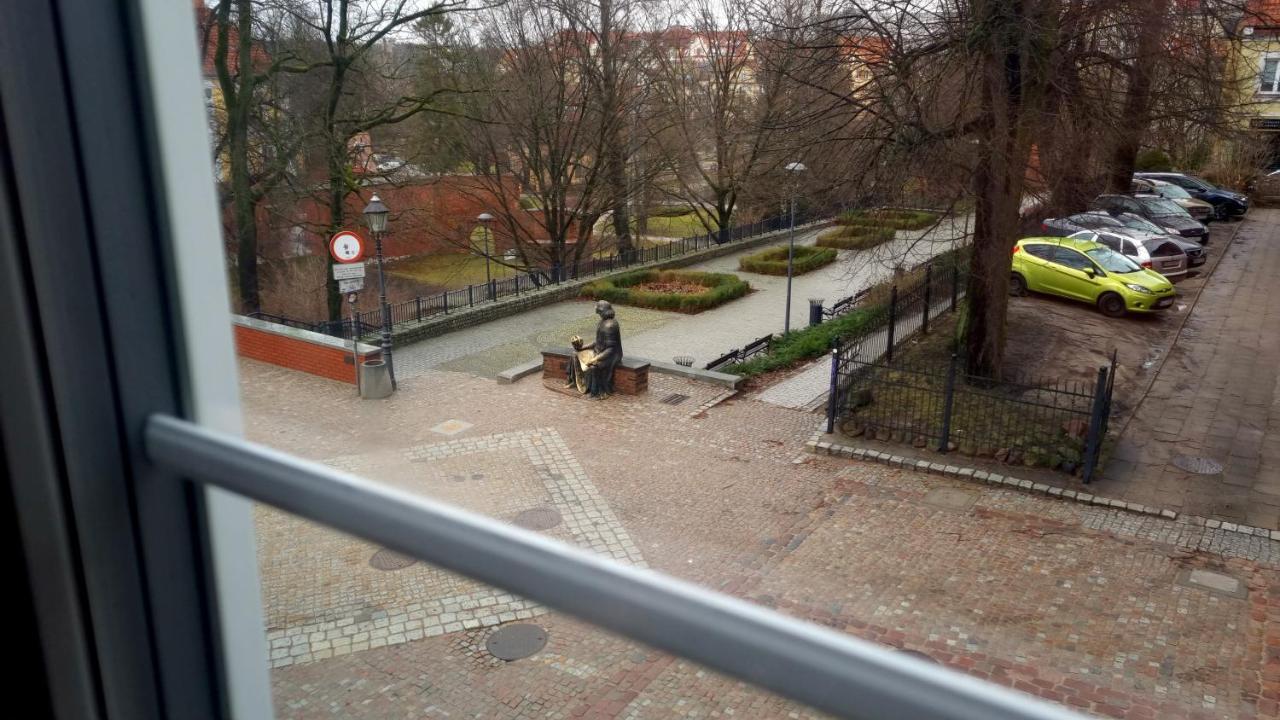Amfiteatr Stare Miasto Olštýn Exteriér fotografie